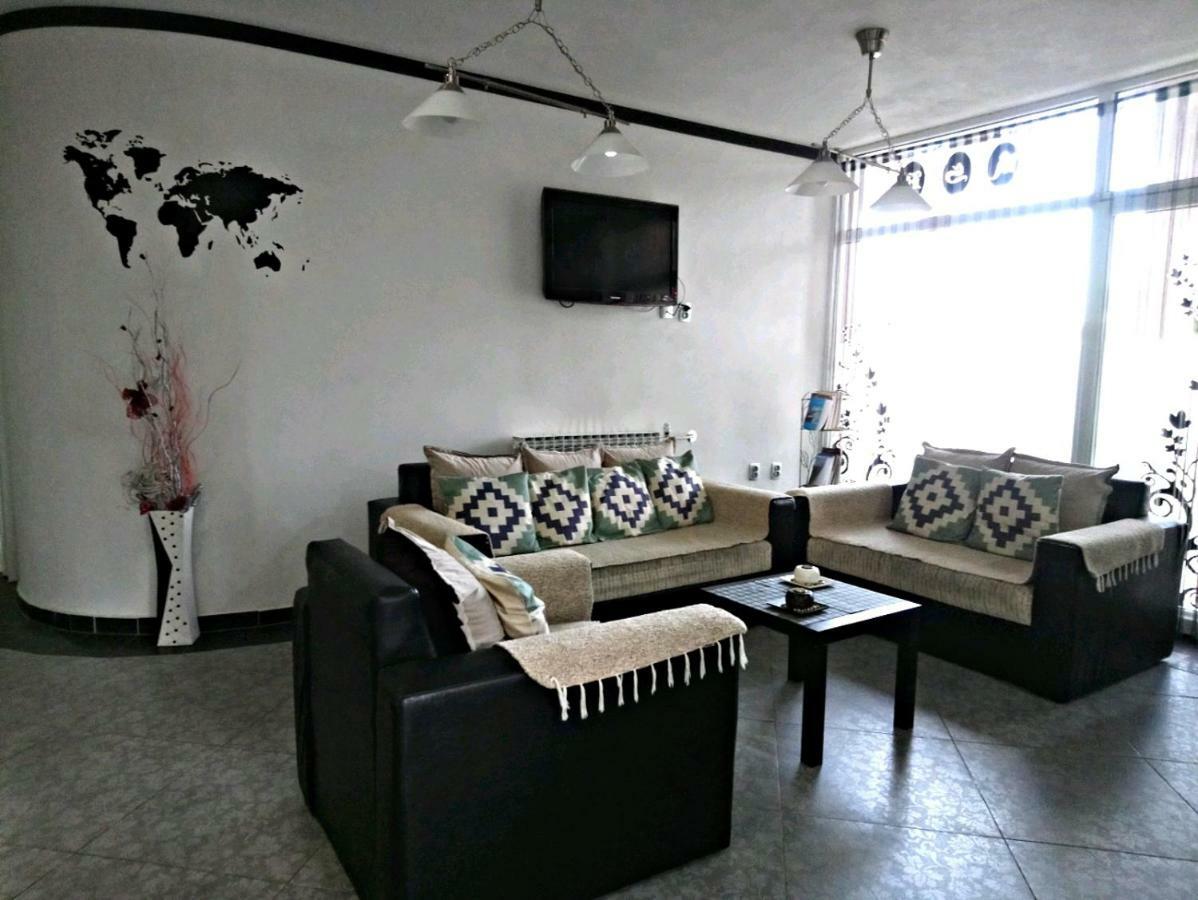 Hotel Scorpion Kruševo Екстериор снимка