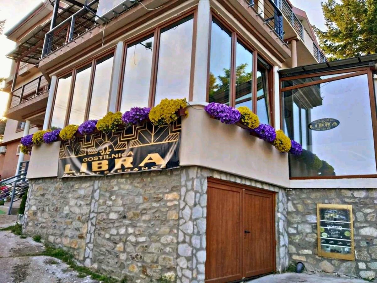 Hotel Scorpion Kruševo Екстериор снимка